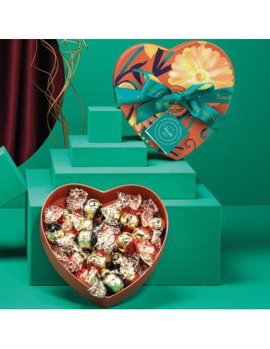 Dolci pensieri gift VENCHI SCATOLA CIOCCOLATINI ASSORTITI CUORE DECORO FLORA 230 GR.