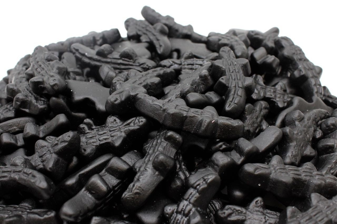 CARAMELLE GOMMOSE COCCODRILLO LIQUIRIZIA CONFEZIONE 100GR - Dolci pensieri gift