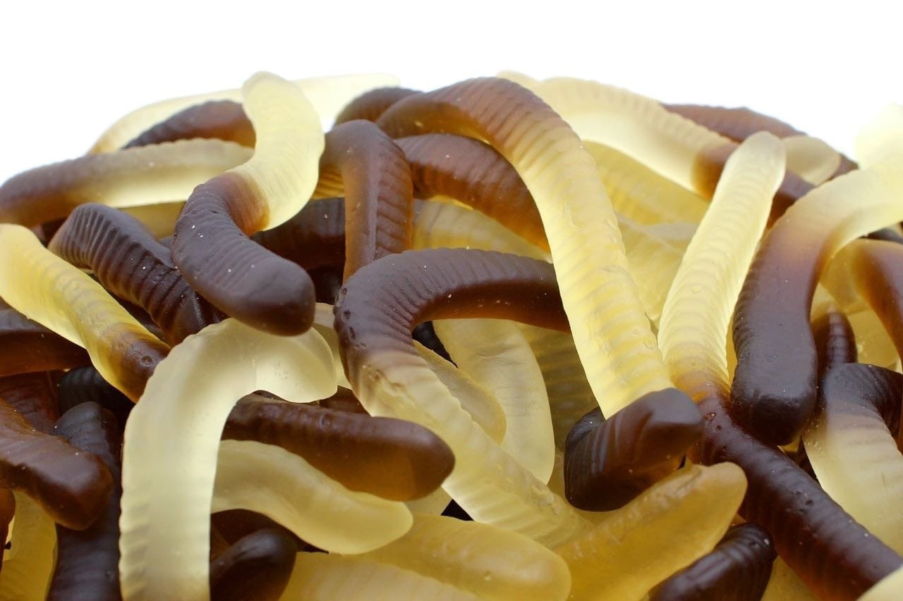 CARAMELLE GOMMOSE SERPENTI COCA COLA COLORATI CONFEZIONE 100GR - Dolci pensieri gift