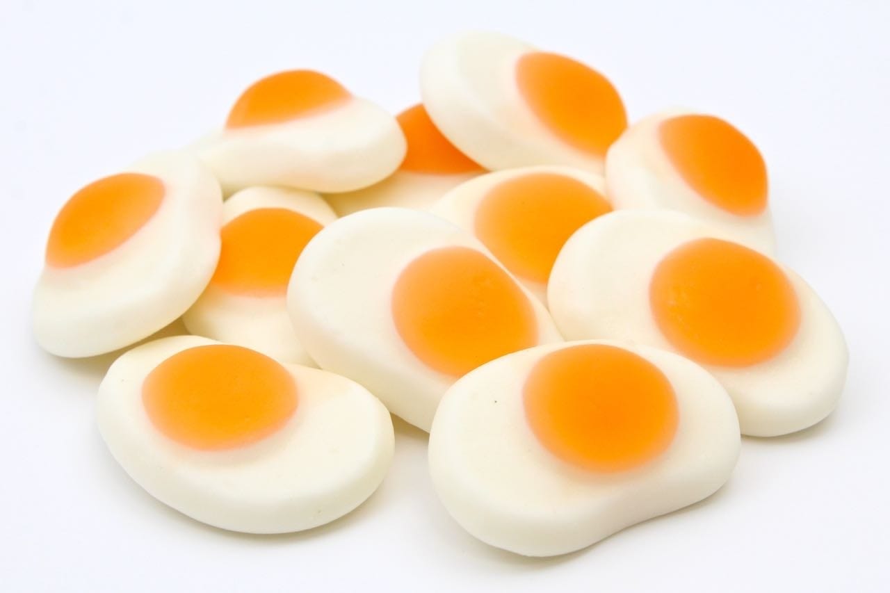 CARAMELLE GOMMOSE UOVA AL TEGAMINO CONFEZIONE 100GR - Dolci pensieri gift