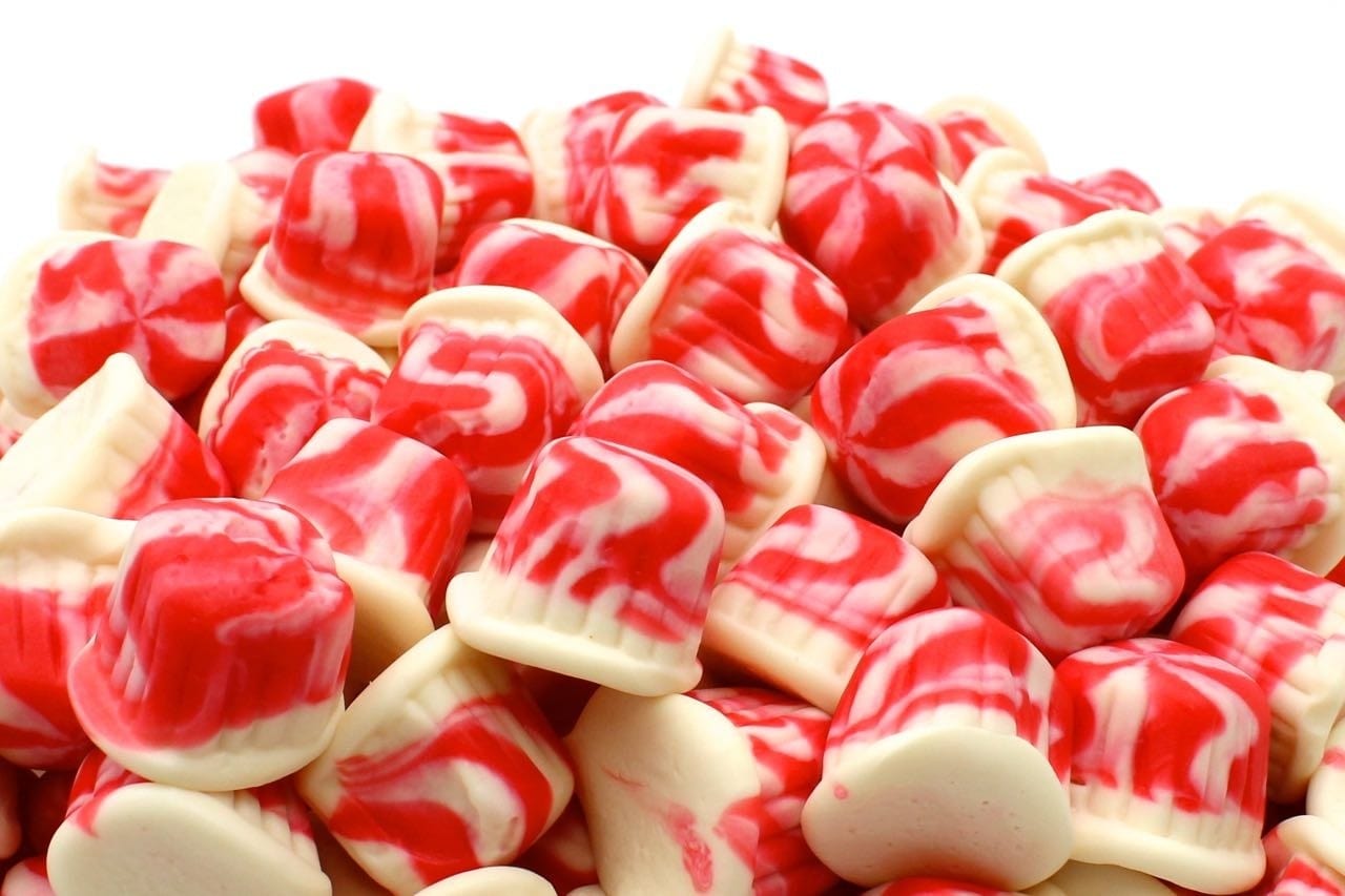 CARAMELLE GOMMOSE YOGURT PANNA E FRAGOLA CONFEZIONE 100GR - Dolci pensieri gift