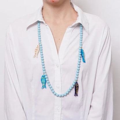 Collana in Metallo con sfere azzurre e pesciolini pendenti