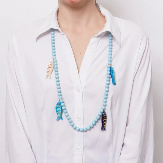 Collana in Metallo con sfere azzurre e pesciolini pendenti