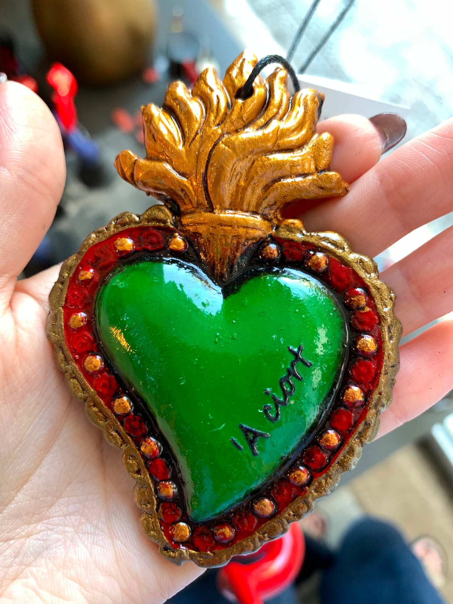 CUORE SACRO IN CERAMICA 10CM