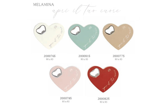 BOMBONIERA APRIBOTTIGLIA FORMA  CUORE IN MELAMINA 8X8,5 CAMPAGNA 2026