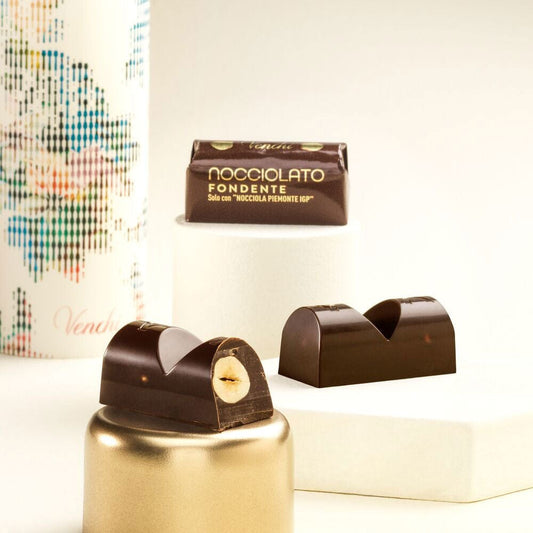 Dolci pensieri gift VENCHI LINGOTTINO CIOCCOLATO FONDENTE CON  NOCCIOLA INTERA 100 GRAMMI