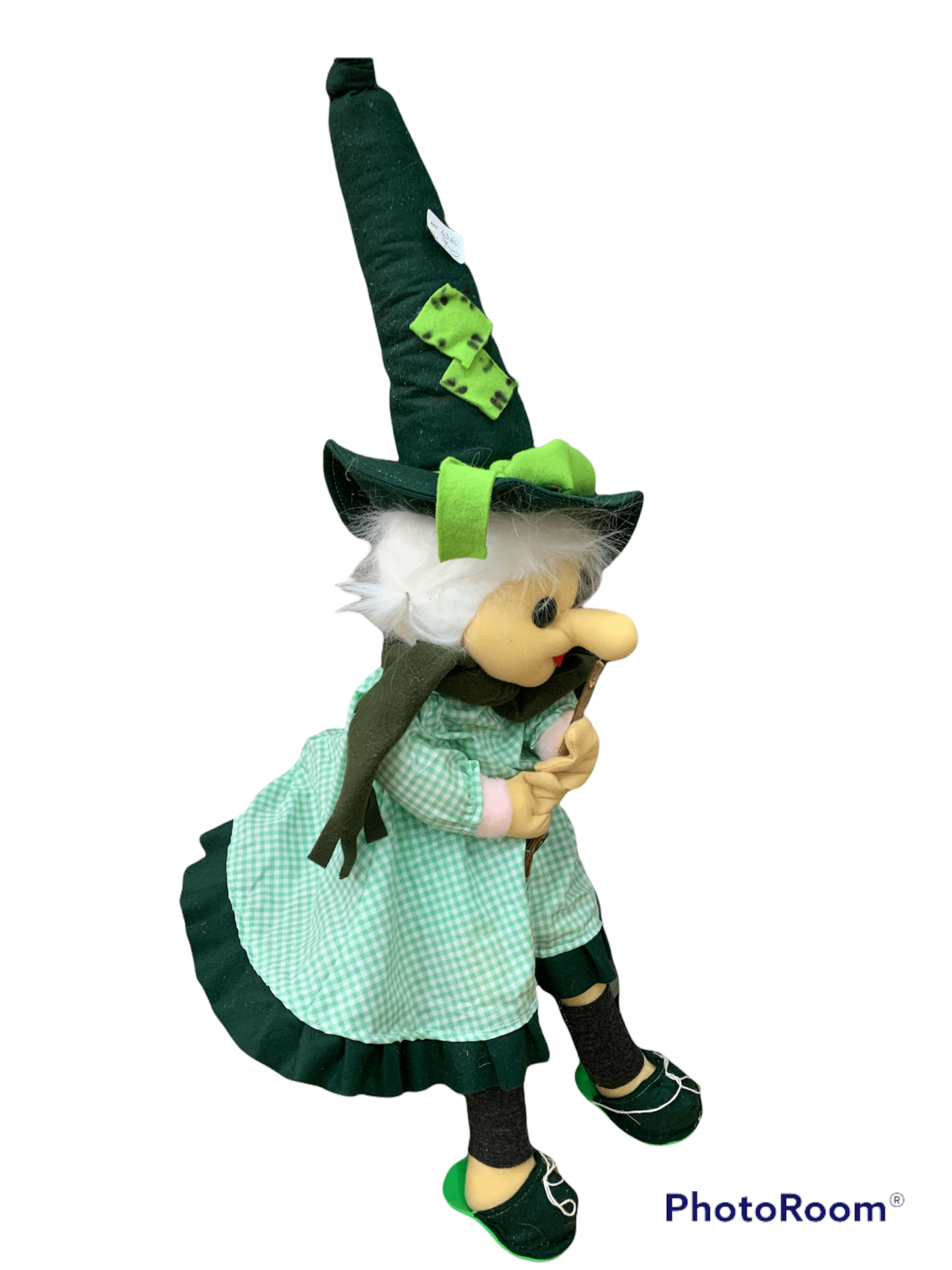Befana con vestito quadri verde e scopa 60 cm - Dolci pensieri gift