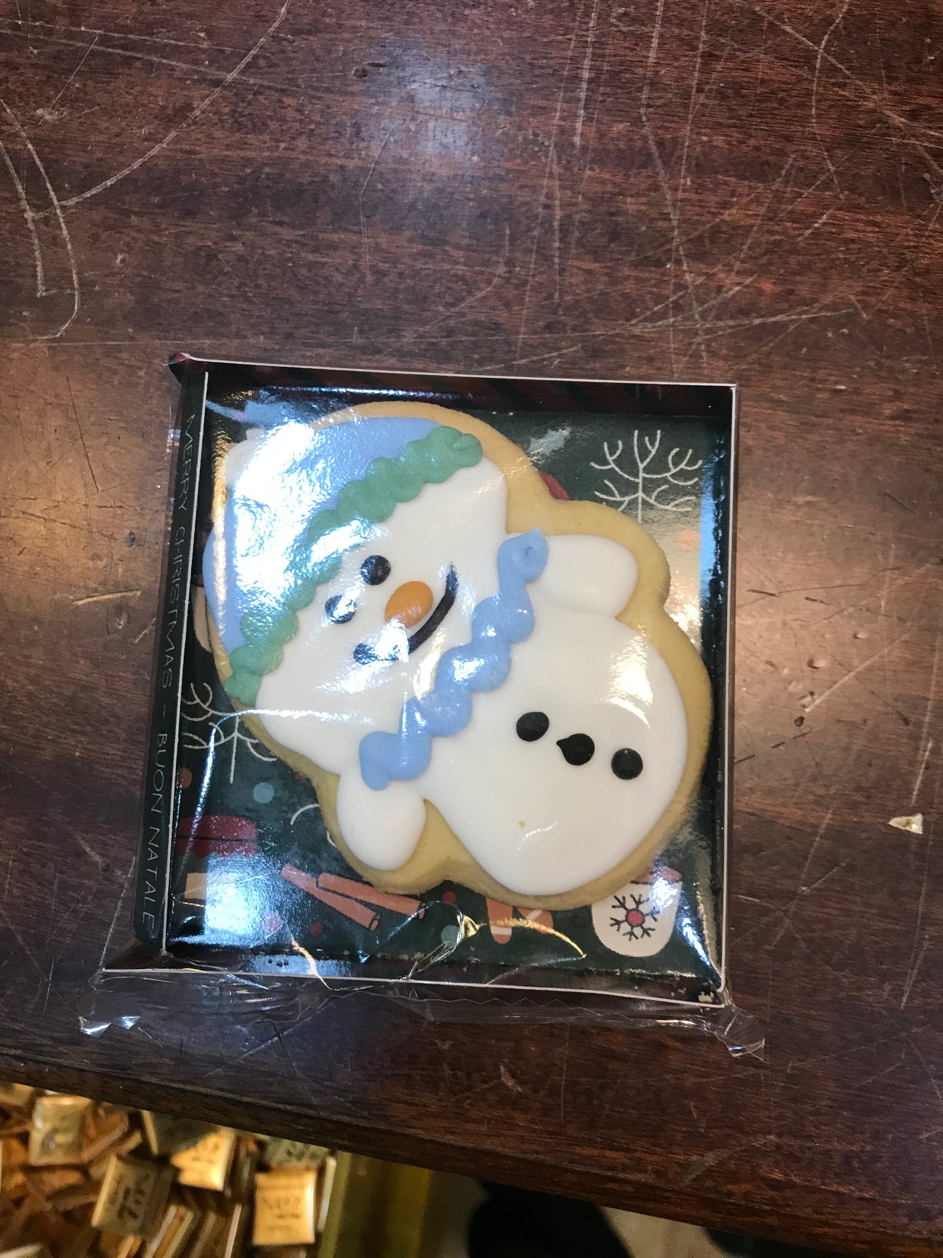 SALDI DI FINE FESTIVITA' BISCOTTI DI PASTA FROLLA CON GLASSA COLORATA - Dolci pensieri gift
