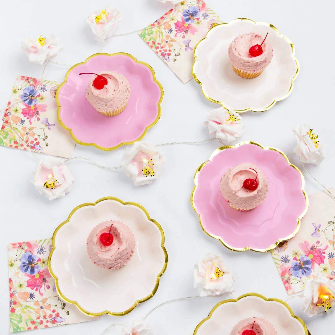 Piatti da festa mix rosa, pink confezione da 12 piatti in carta - Dolci pensieri gift
