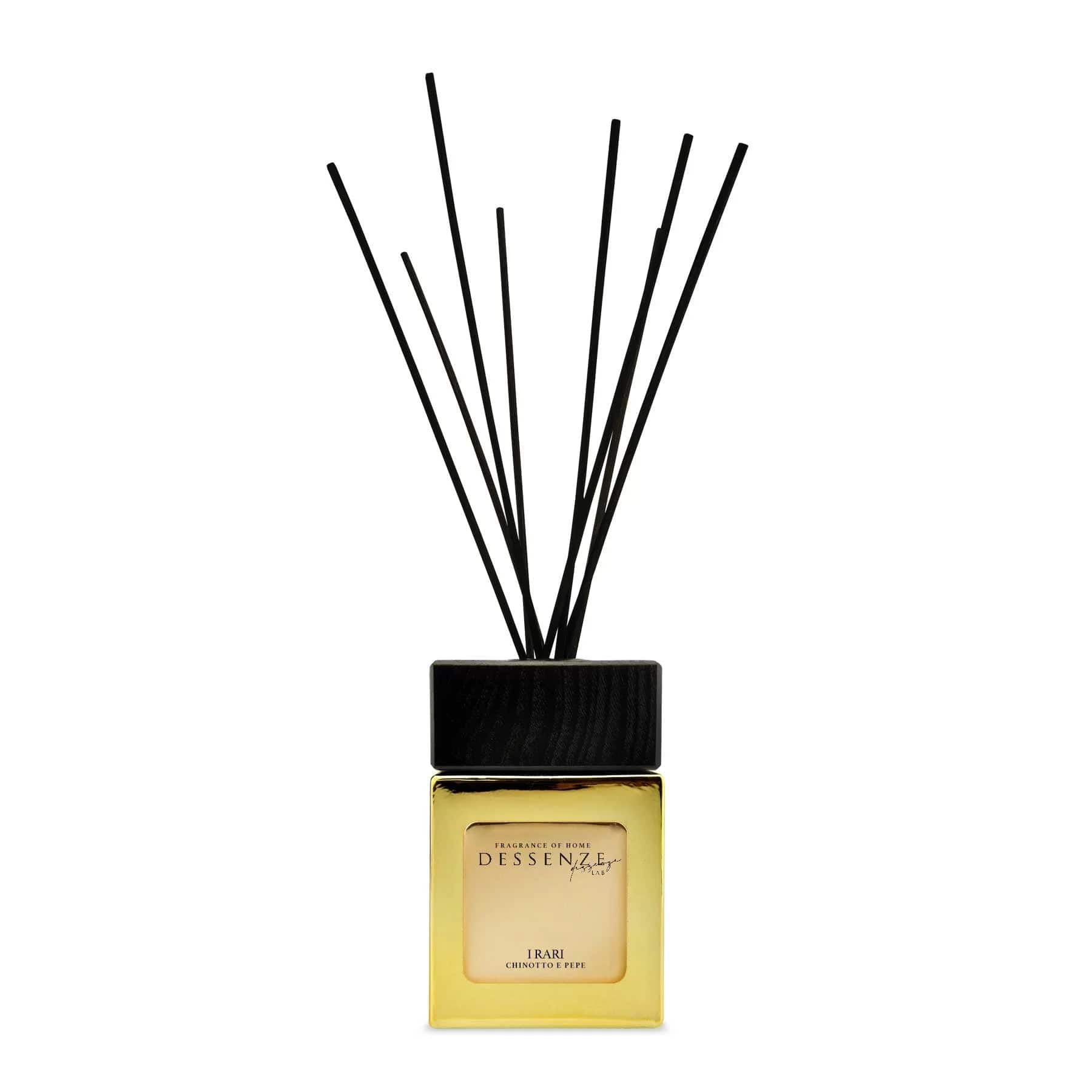 PROFUMATORE PER AMBIENTE CON BASTONCINI FRAGRANZA CHINOTTO E PEPE 100 ML - Dolci pensieri gift