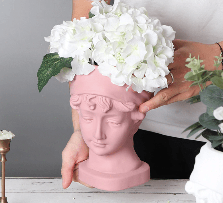 Vaso Donna in ceramica Porta Fiori 22 x 13 cm statua grigio tortora - Dolci pensieri gift