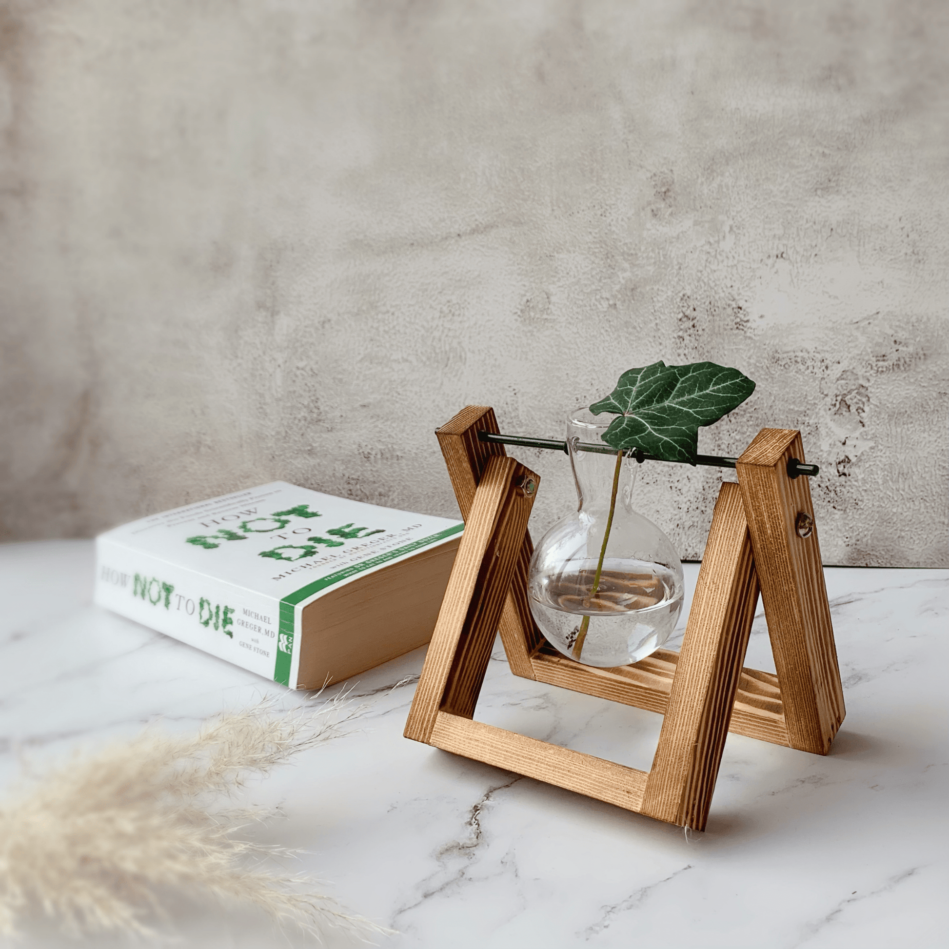 Vaso monofiore in vetro supporto in legno per piante - Dolci pensieri gift