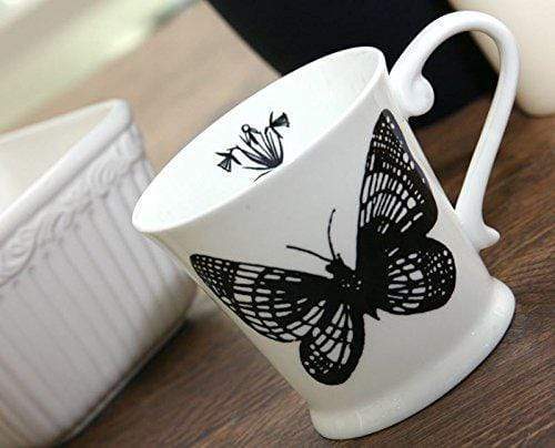 Tazza tè in porcellana bianca con farfalla bianca e nera shabby chic - Dolci pensieri gift